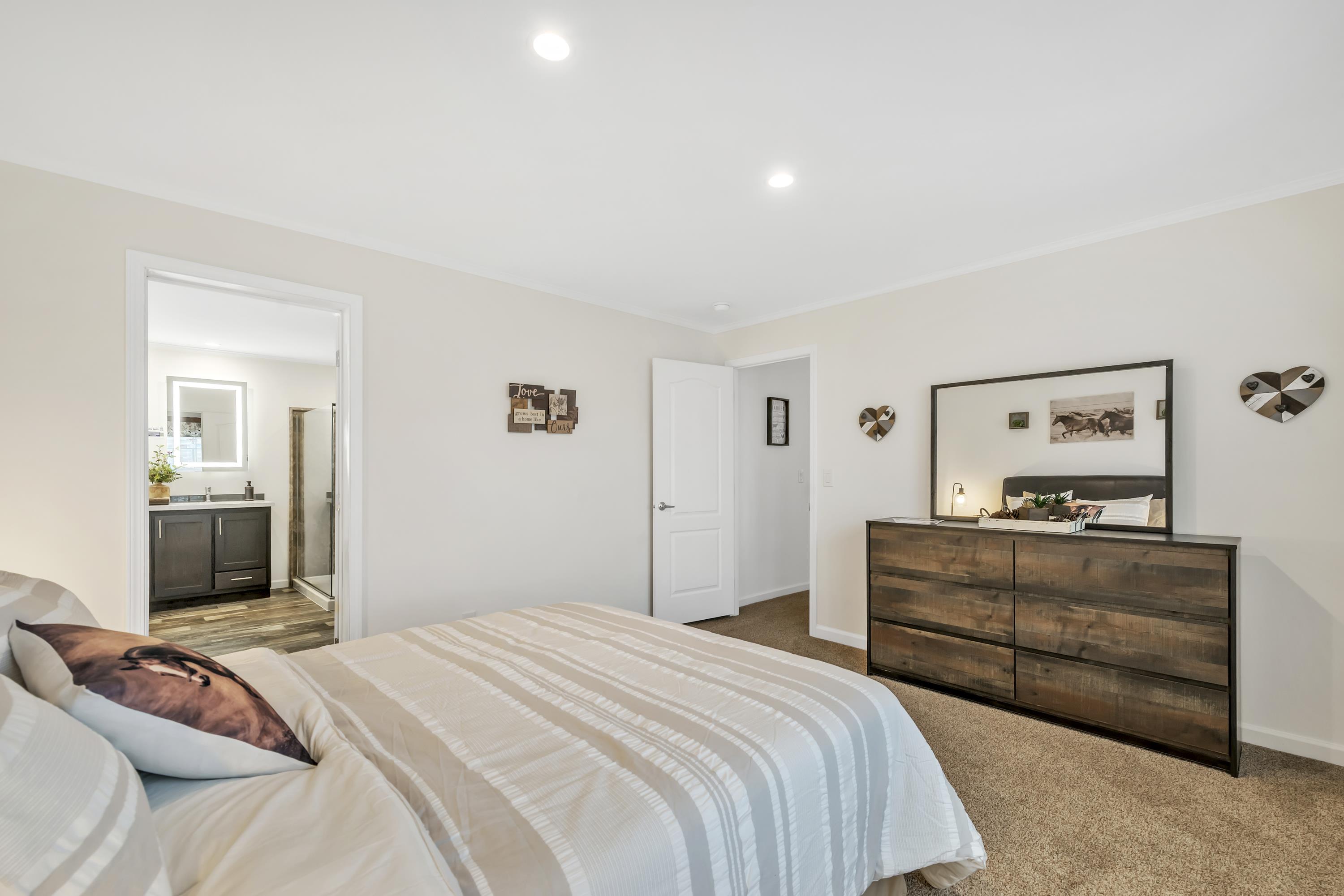 S & F SUNNY ACRES SALES CENTER - Image 21