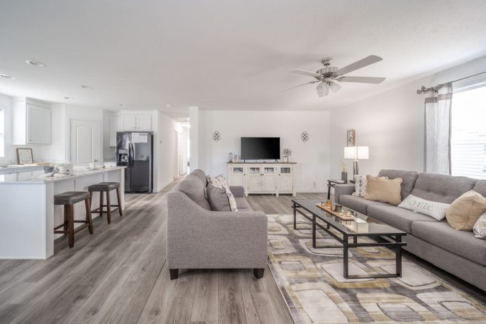 S & F REDBUD ESTATES SALES CENTER - Image 30