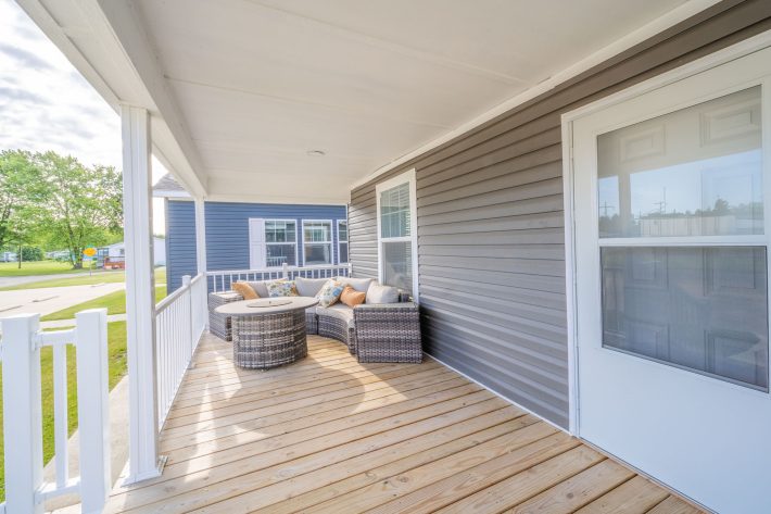 S & F REDBUD ESTATES SALES CENTER - Image 40