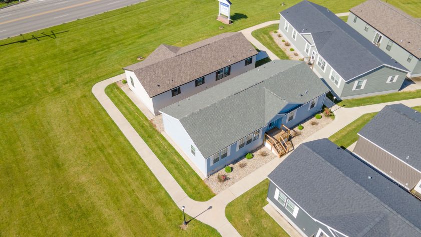 S & F REDBUD ESTATES SALES CENTER - Image 12