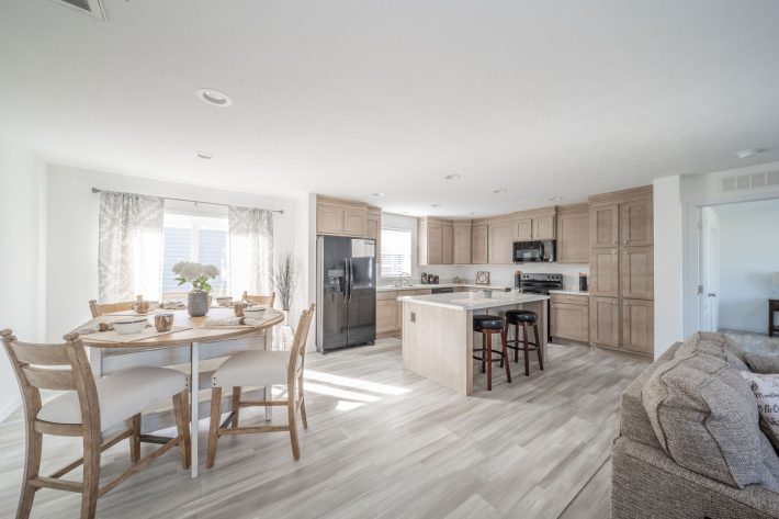 S & F REDBUD ESTATES SALES CENTER - Image 2