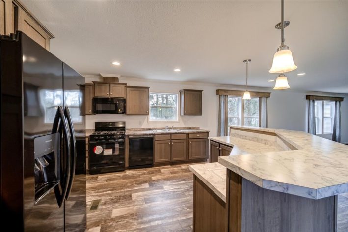 S & F KINNEBROOK SALES CENTER - Image 10