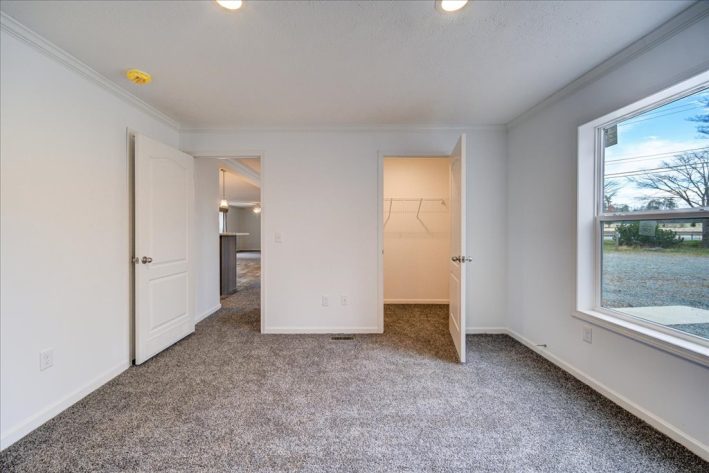 S & F KINNEBROOK SALES CENTER - Image 30