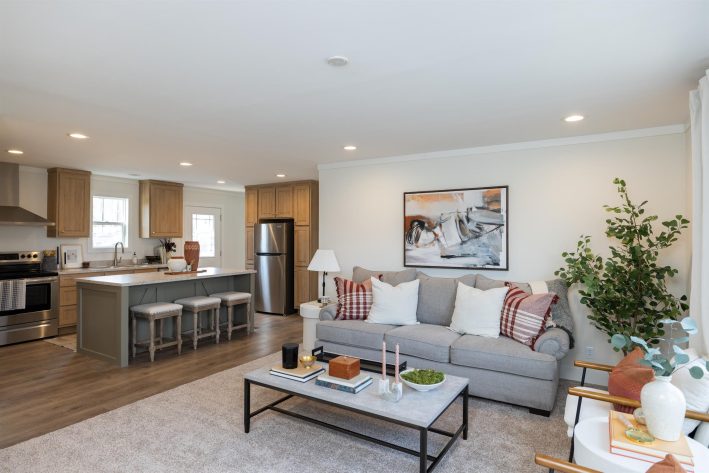 Iris Winds - Image 6