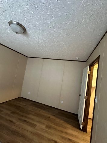 Iris Winds - Image 11