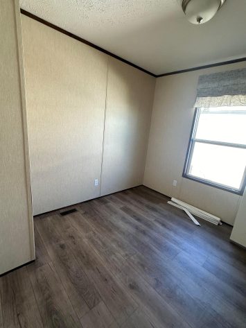 Iris Winds - Image 15