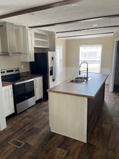 Iris Winds - Image 1