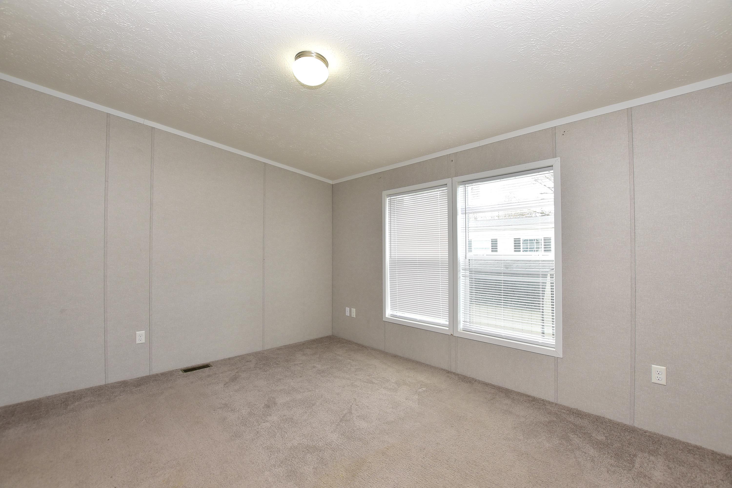 Crestview - Image 16