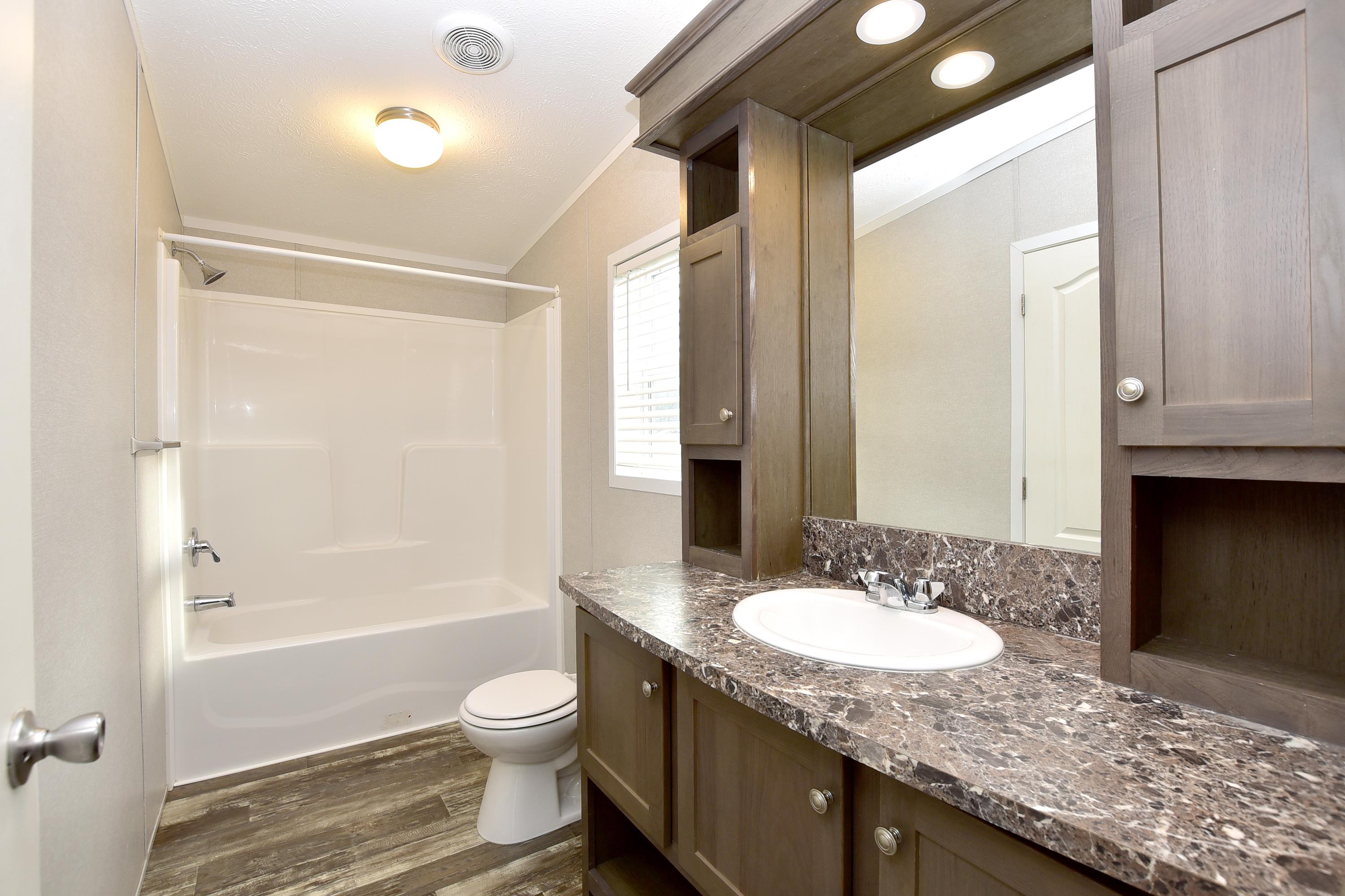 Crestview - Image 18