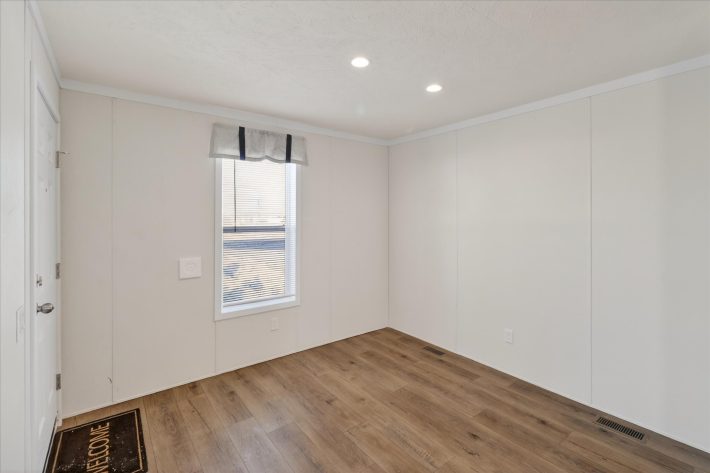 Bayshore Estates - Image 33