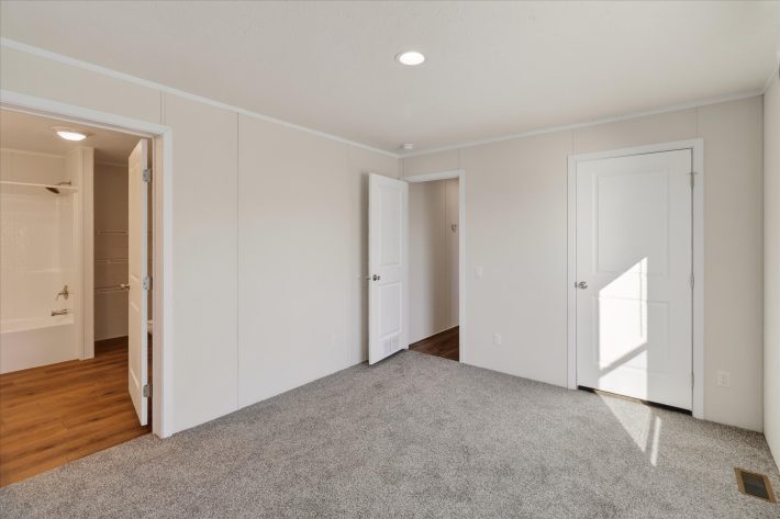 Bayshore Estates - Image 23