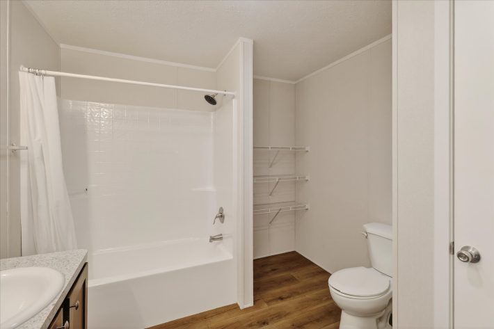 Bayshore Estates - Image 26