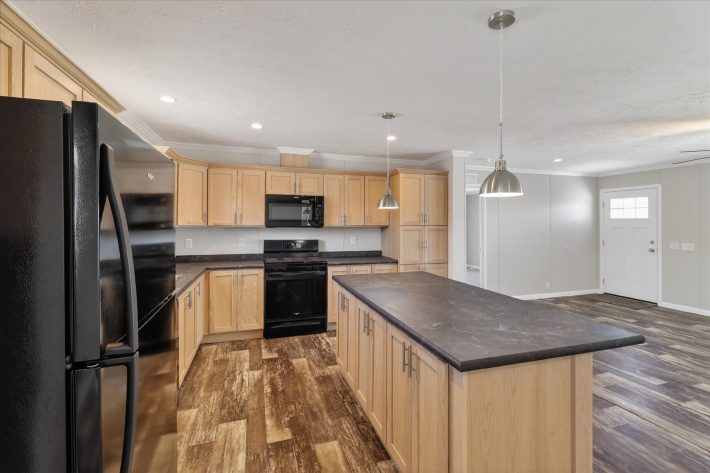 Bayshore Estates - Image 10