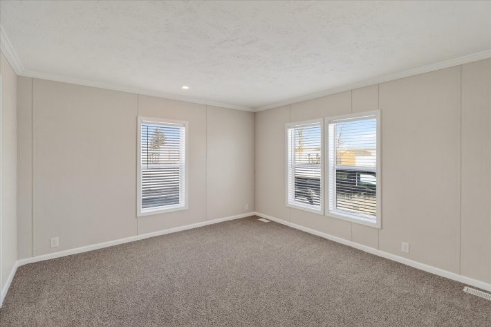 Bayshore Estates - Image 15