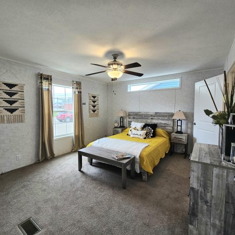 S & F SUNNY ACRES SALES CENTER - Image 11