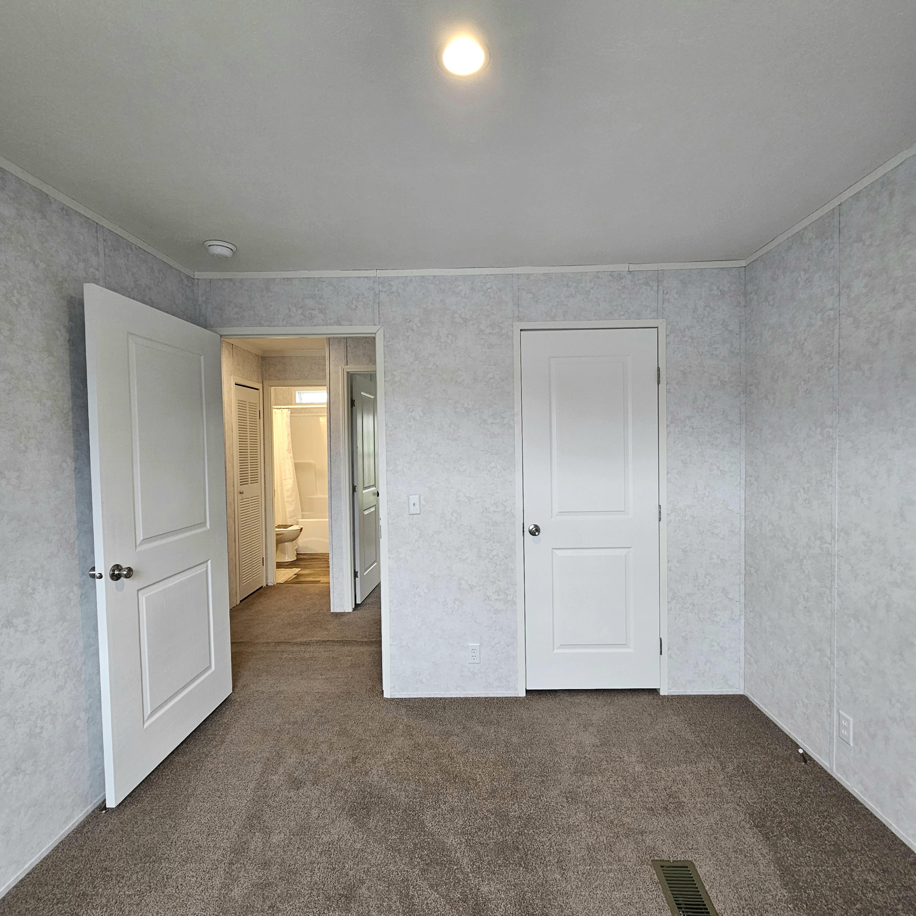 S & F SUNNY ACRES SALES CENTER - Image 20