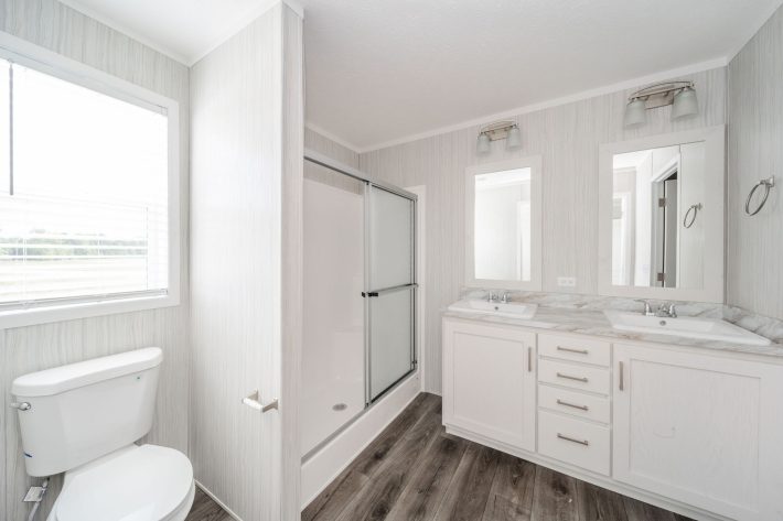 Camelot Village - Image 18