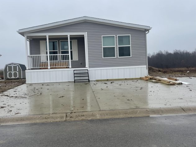 Summit Village - IN - Image 1