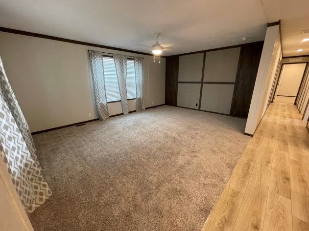 Summit Village - IN - Image 8