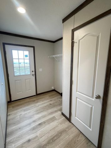 Summit Village - IN - Image 14