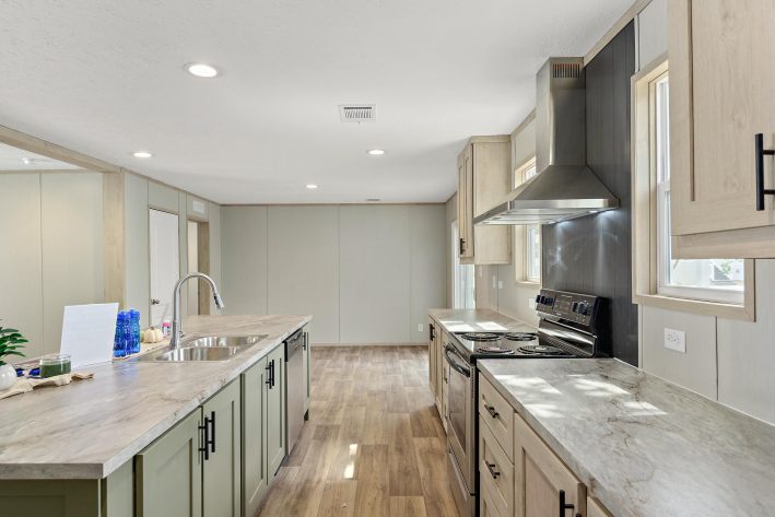 Saddle Creek - Image 3