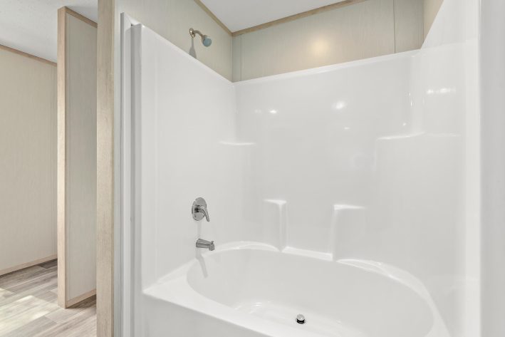Saddle Creek - Image 10