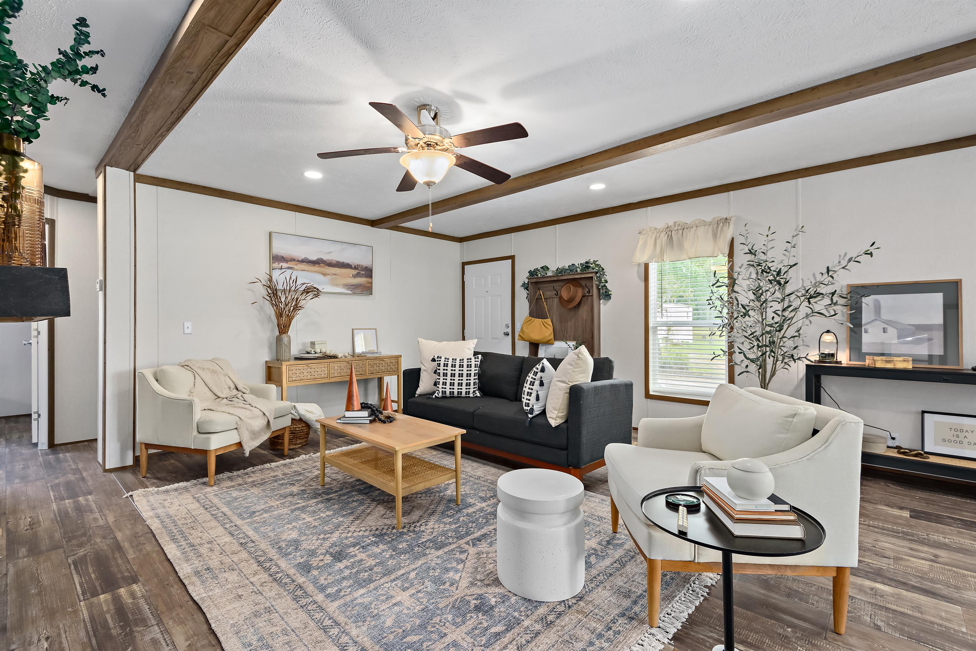 Saddle Creek - Image 15