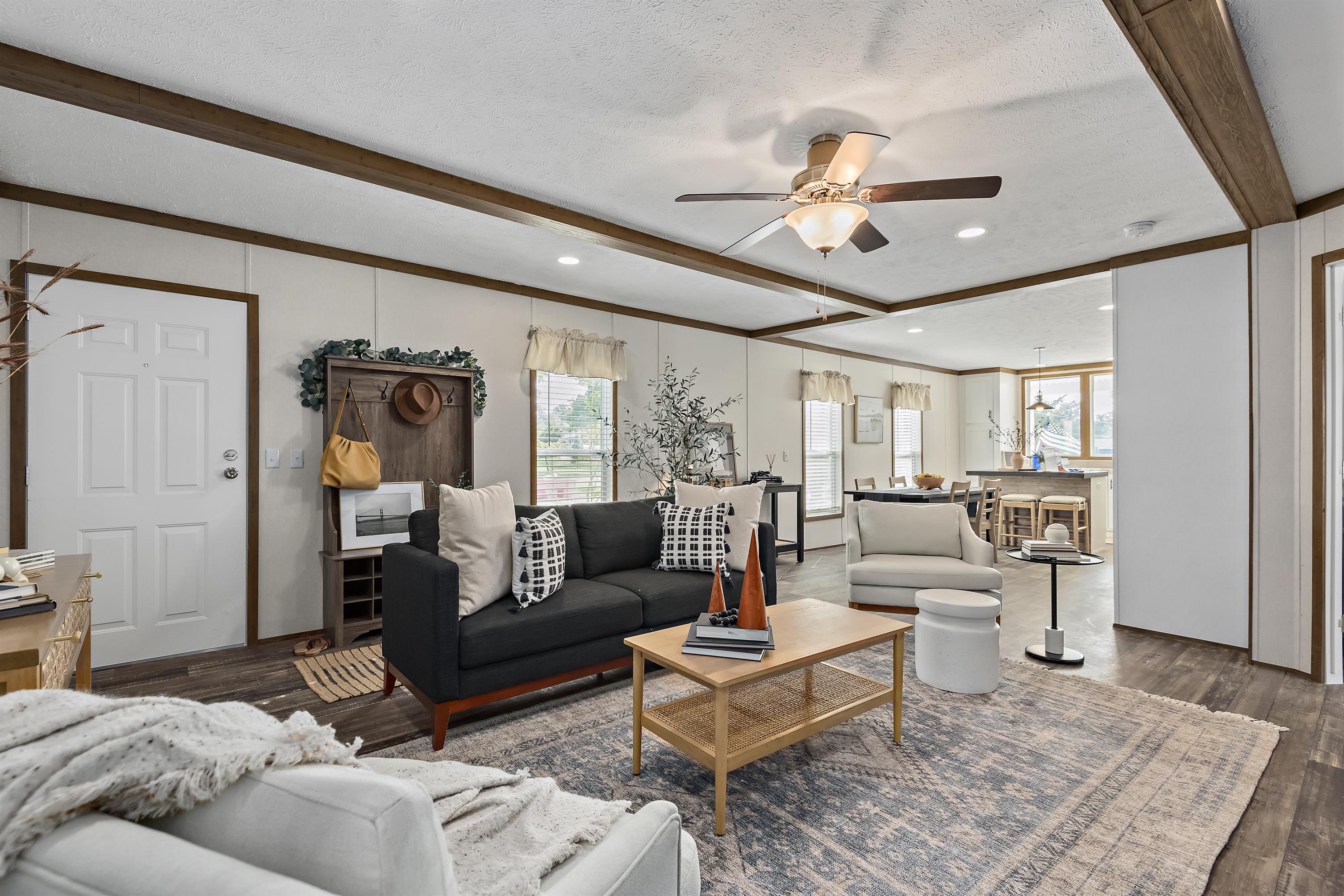 Saddle Creek - Image 16