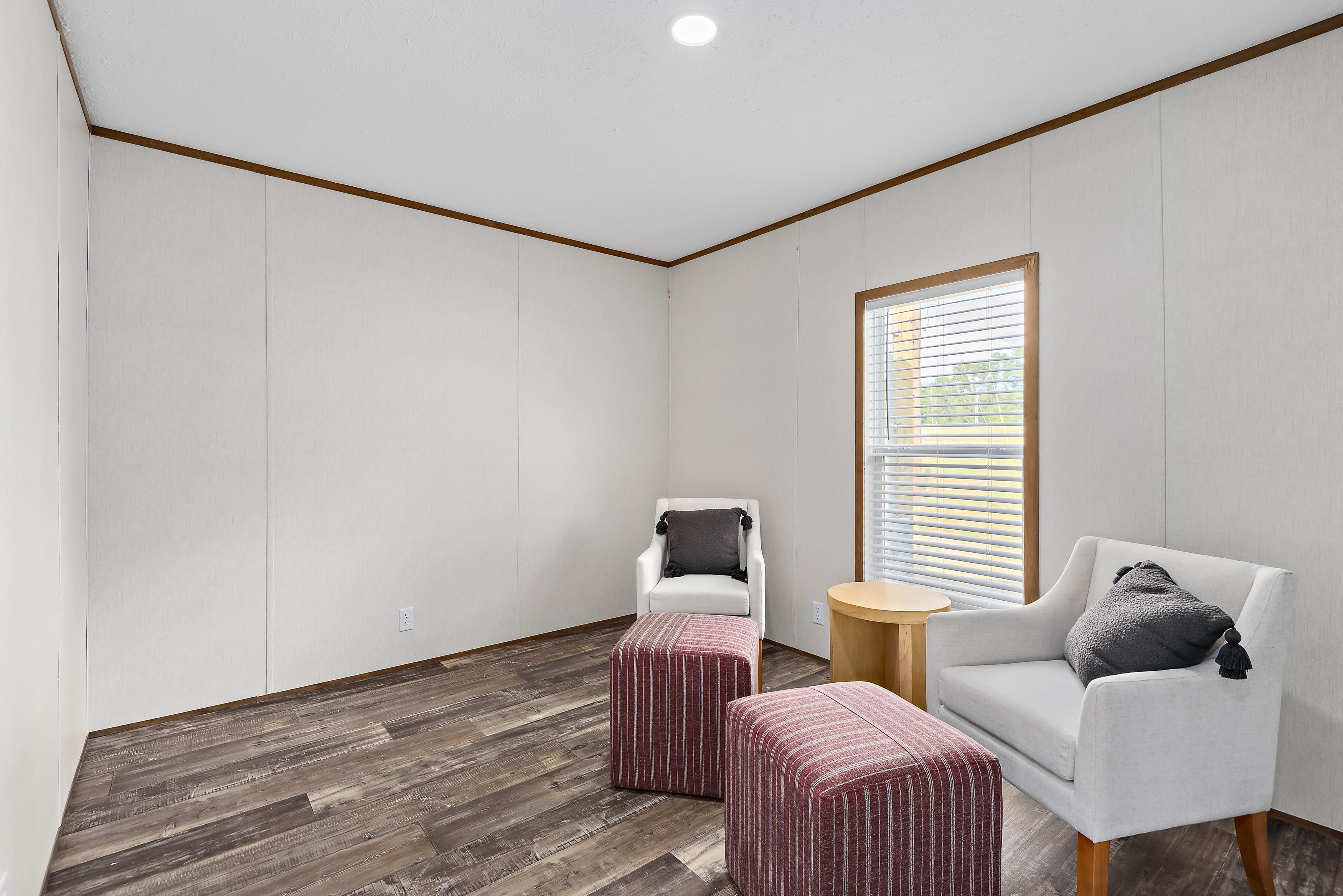 Saddle Creek - Image 25