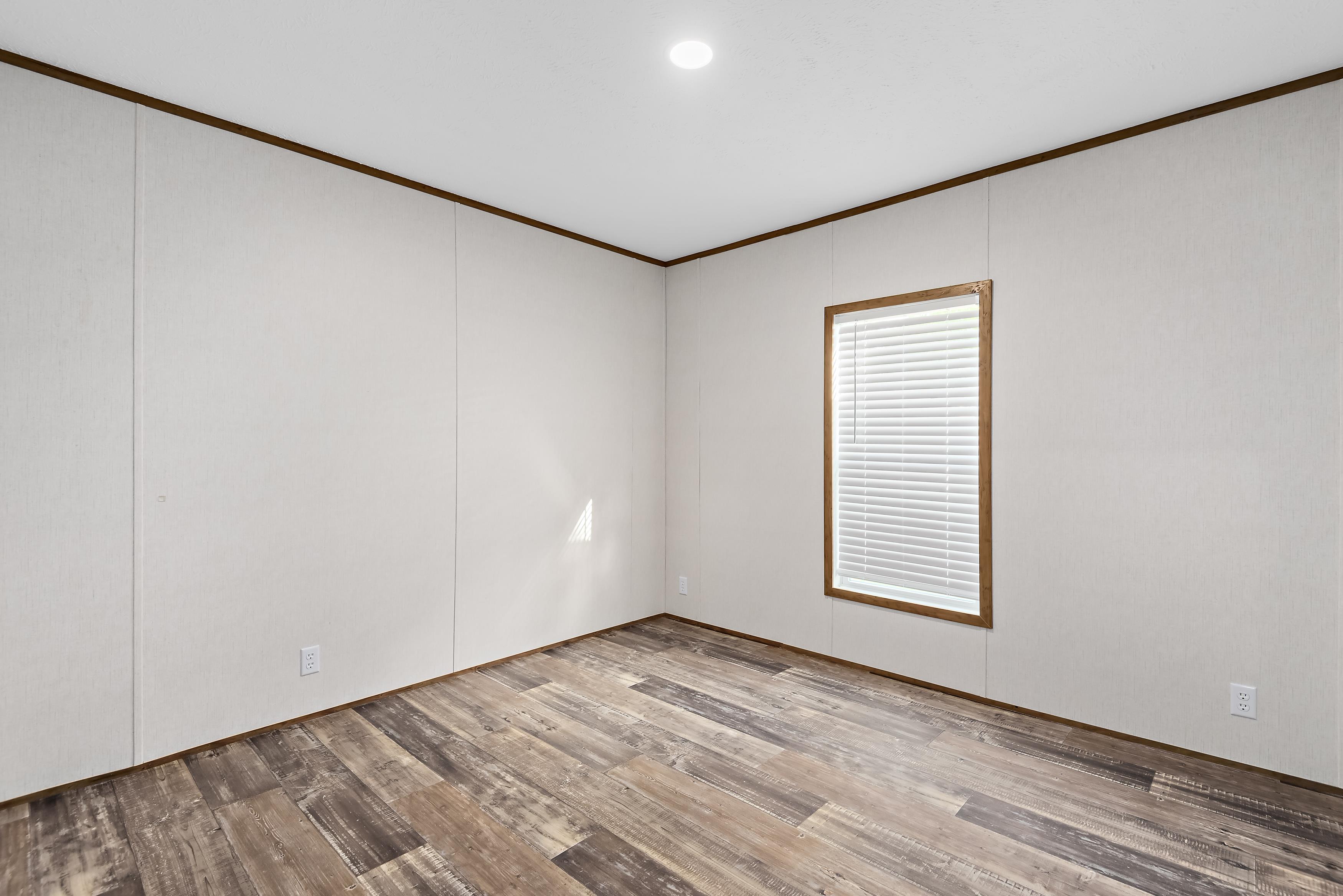 Saddle Creek - Image 28