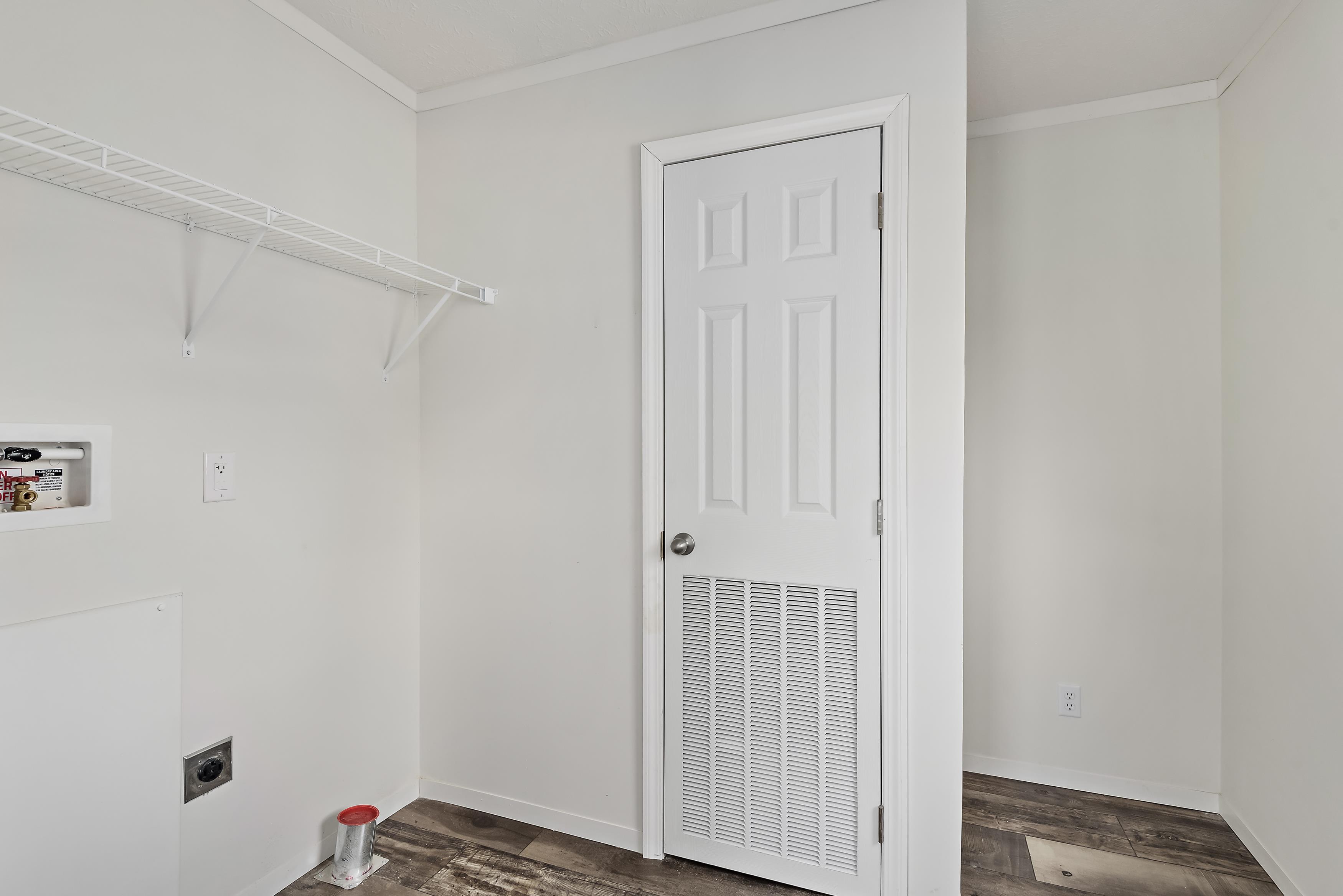 Saddle Creek - Image 6