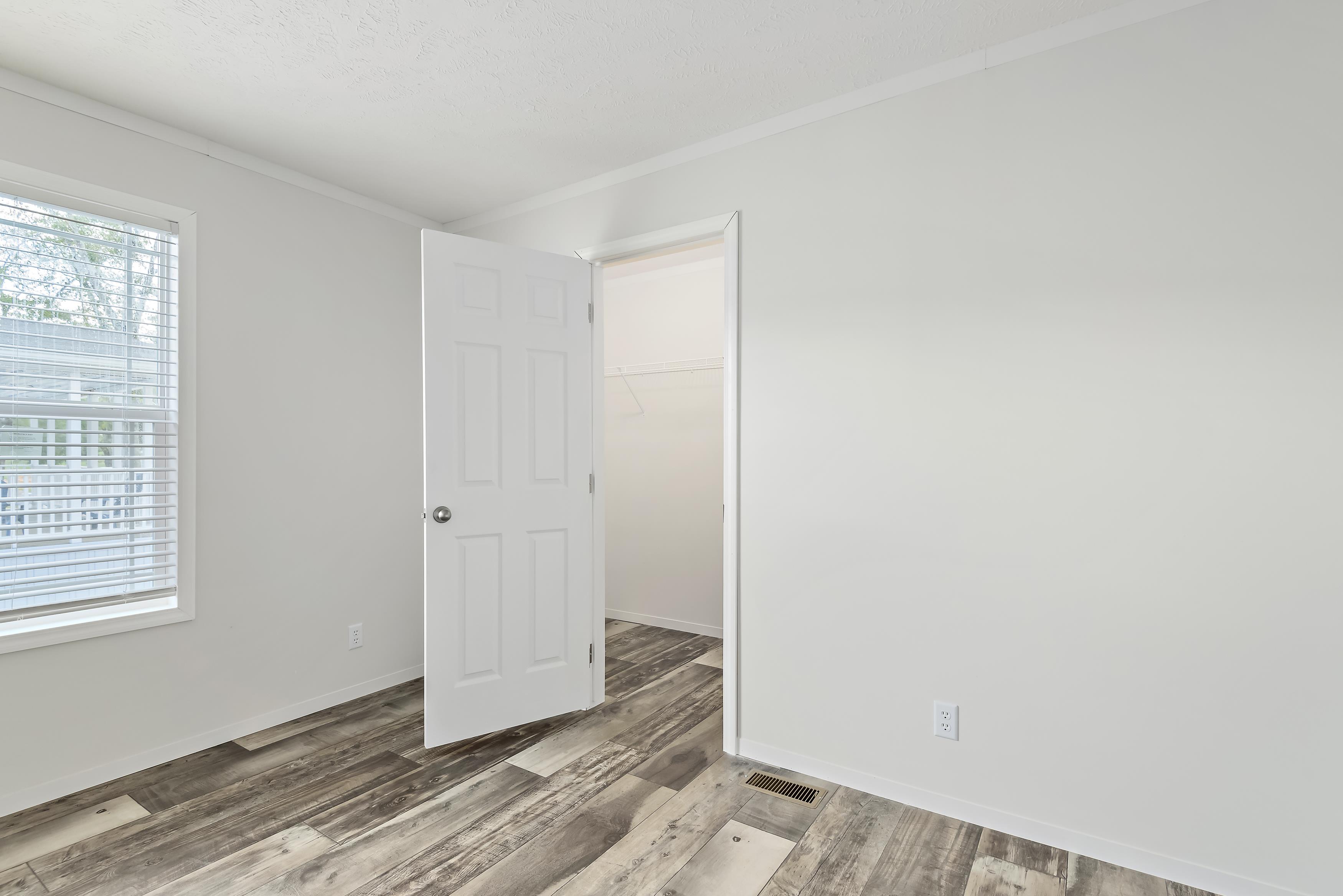 Saddle Creek - Image 16