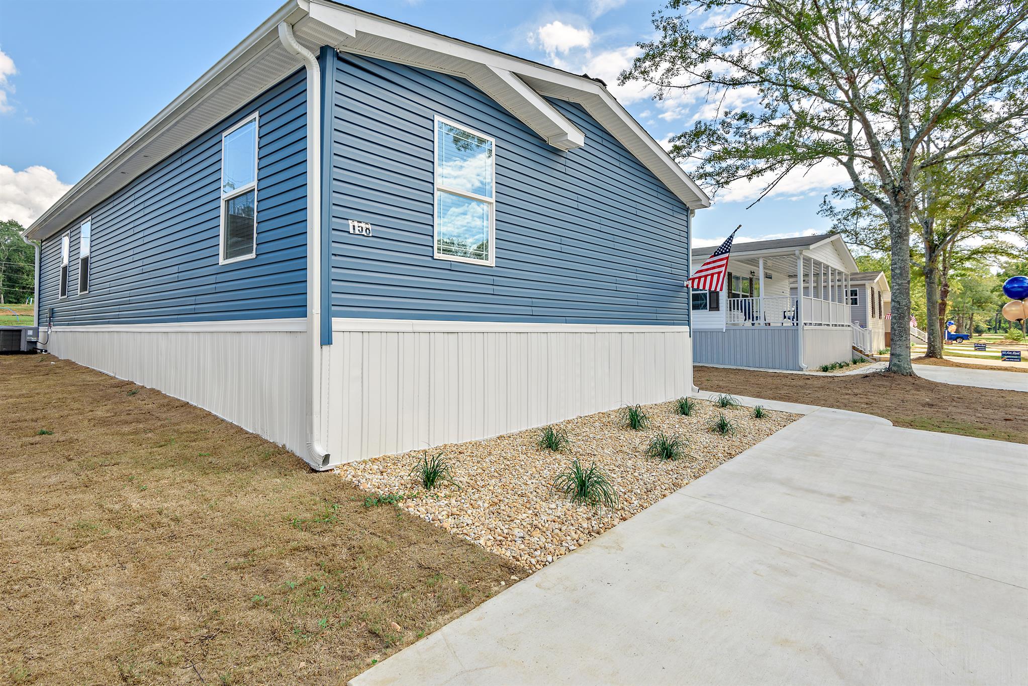 Saddle Creek - Image 21