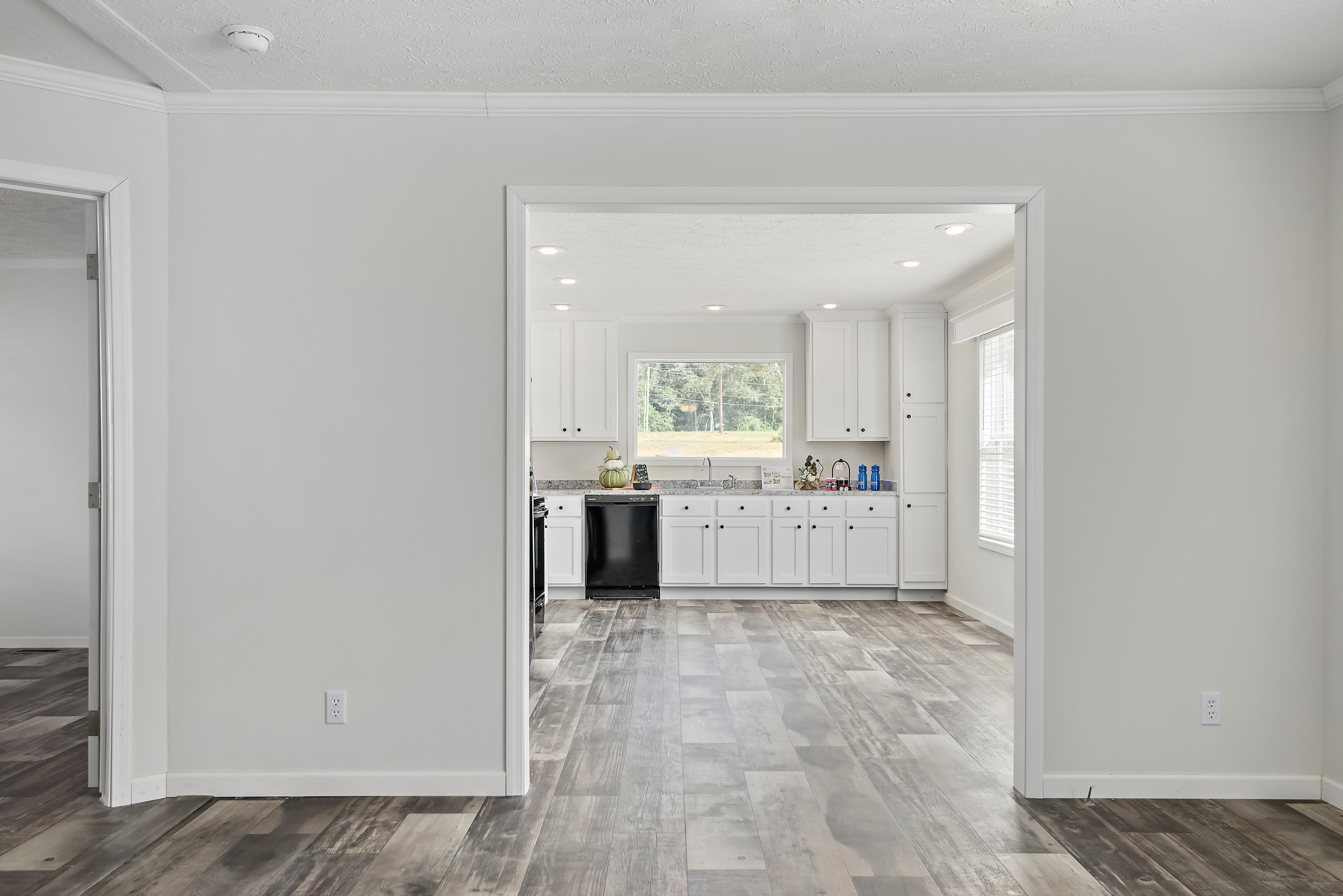 Saddle Creek - Image 25