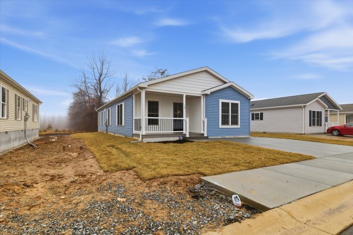 Cinnamon Woods - Image 35