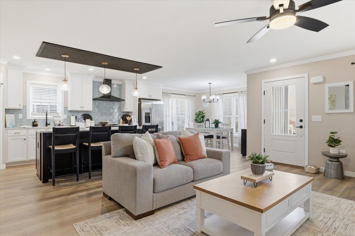 Cinnamon Woods - Image 5