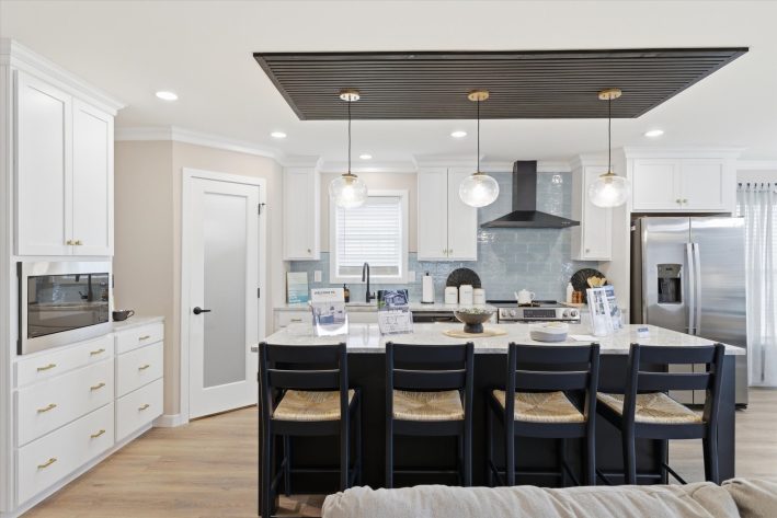 Cinnamon Woods - Image 2