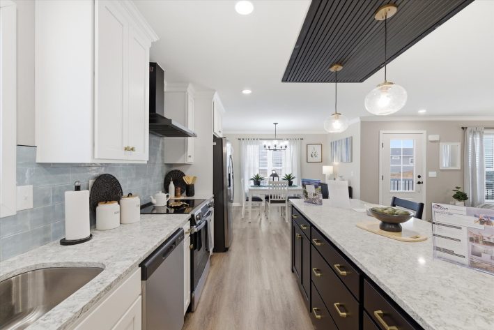 Cinnamon Woods - Image 12