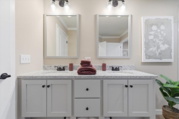 Cinnamon Woods - Image 30