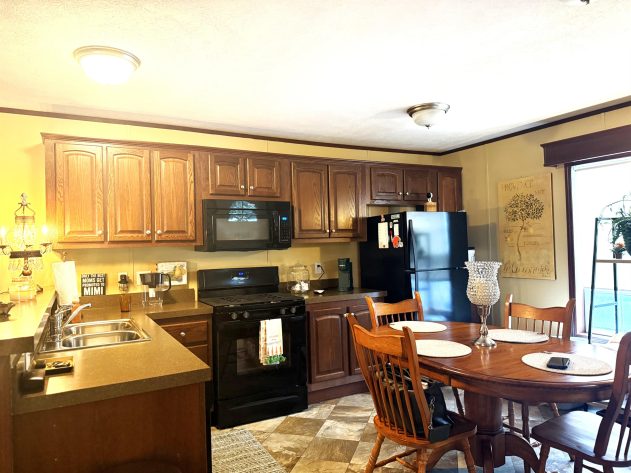Fairview Manor - Image 15