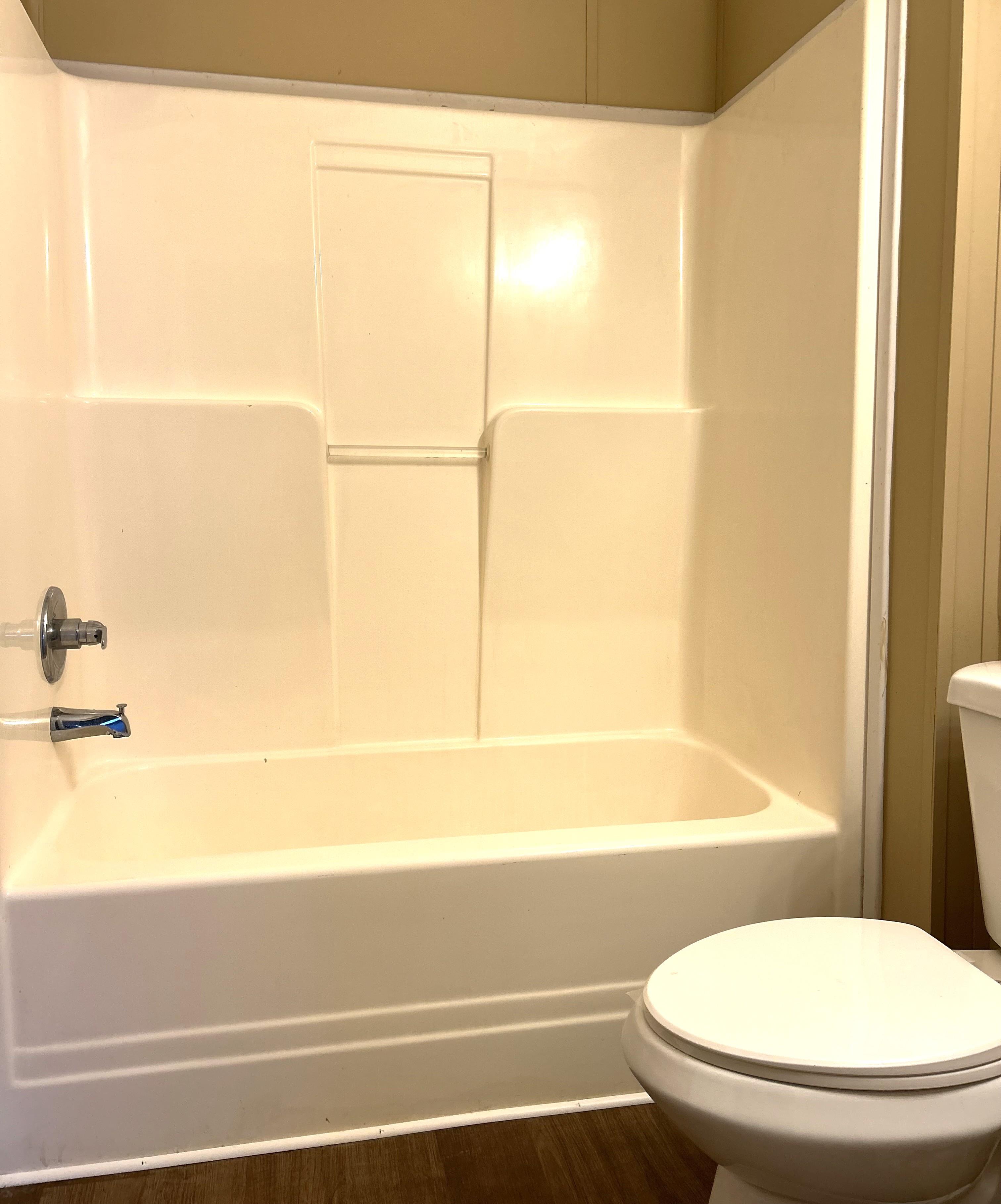 Fairview Manor - Image 12