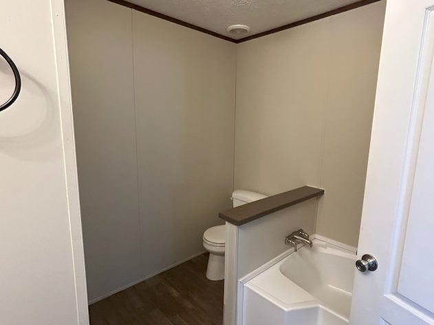 Lake Sherman Village - Image 7