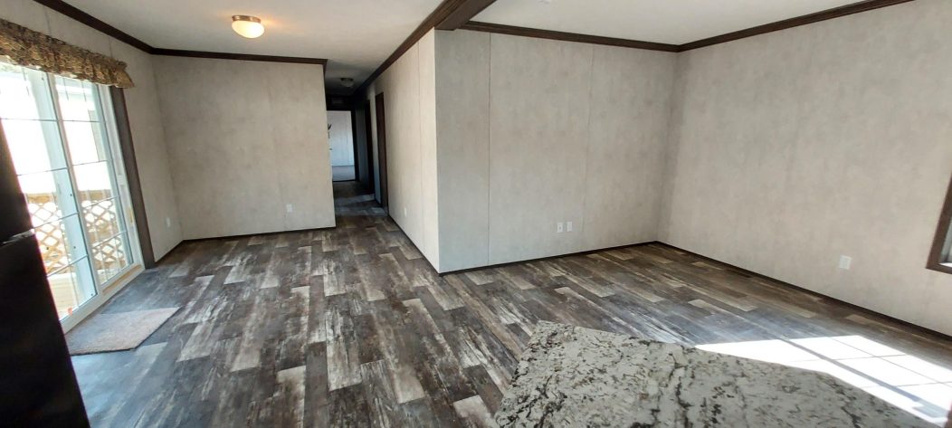 Maple Manor - Image 3