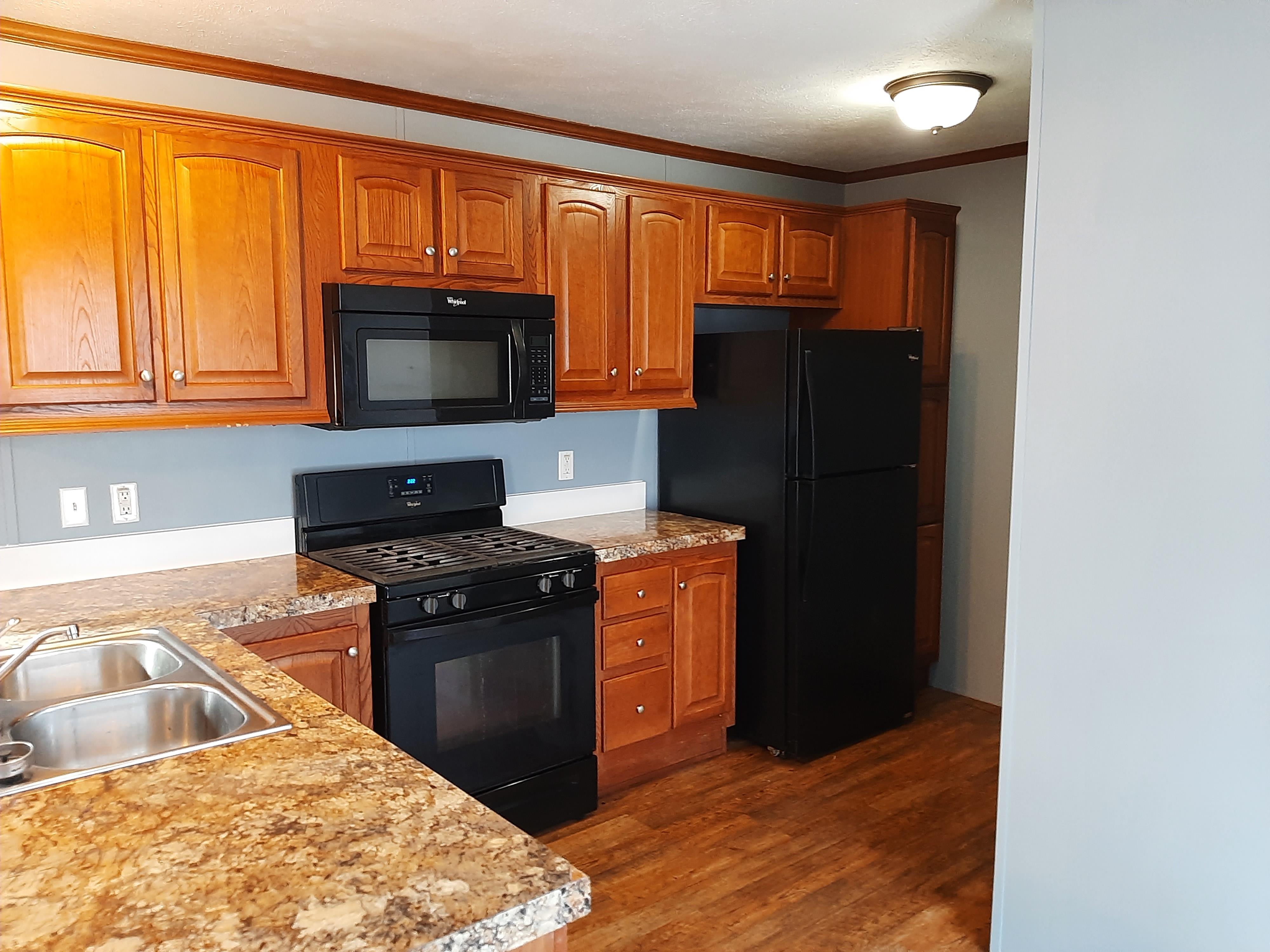 Pine Ridge - Image 3