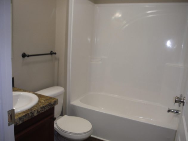 Spreading Oaks Village - Image 4